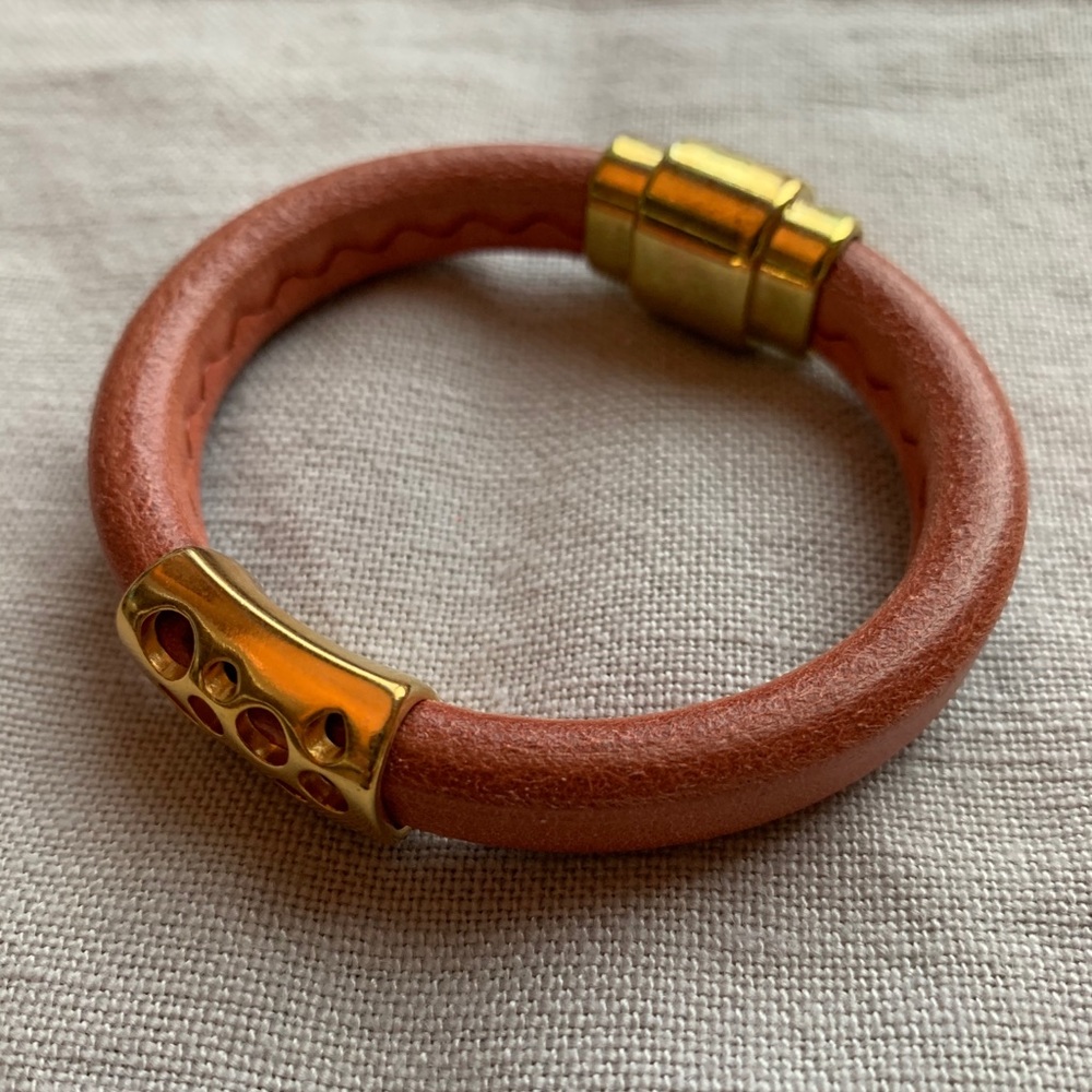 Diana Kauffman Leather Bracelet